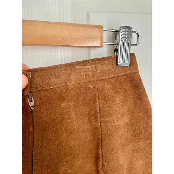 Vintage Tan Suede Mini Skirt Size Small | Western Style | 70's Style - Picture 7 of 7